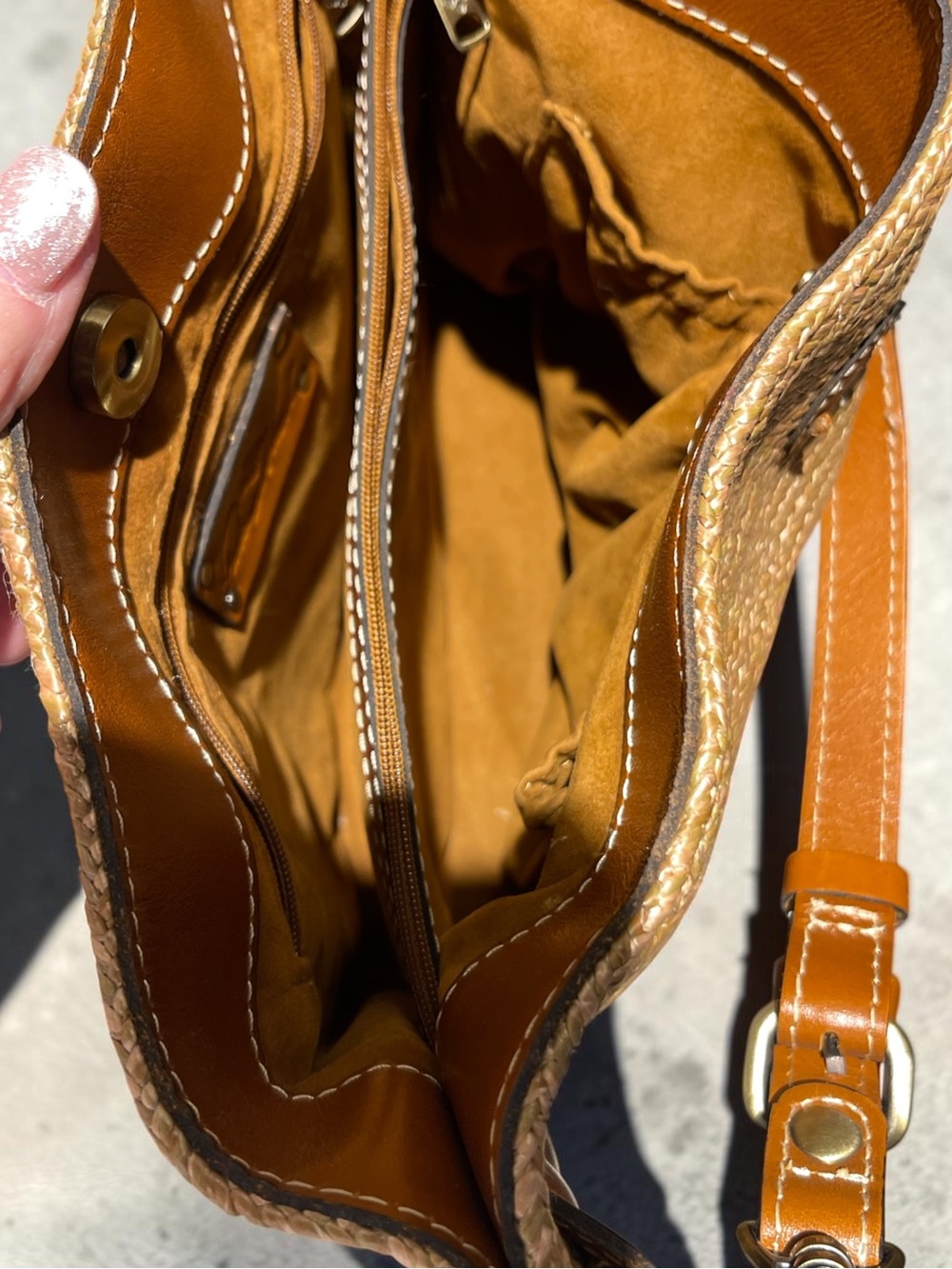 Patricia Nash Natural Straw Purse with Brown Leather Accent - Picture 5 of 7